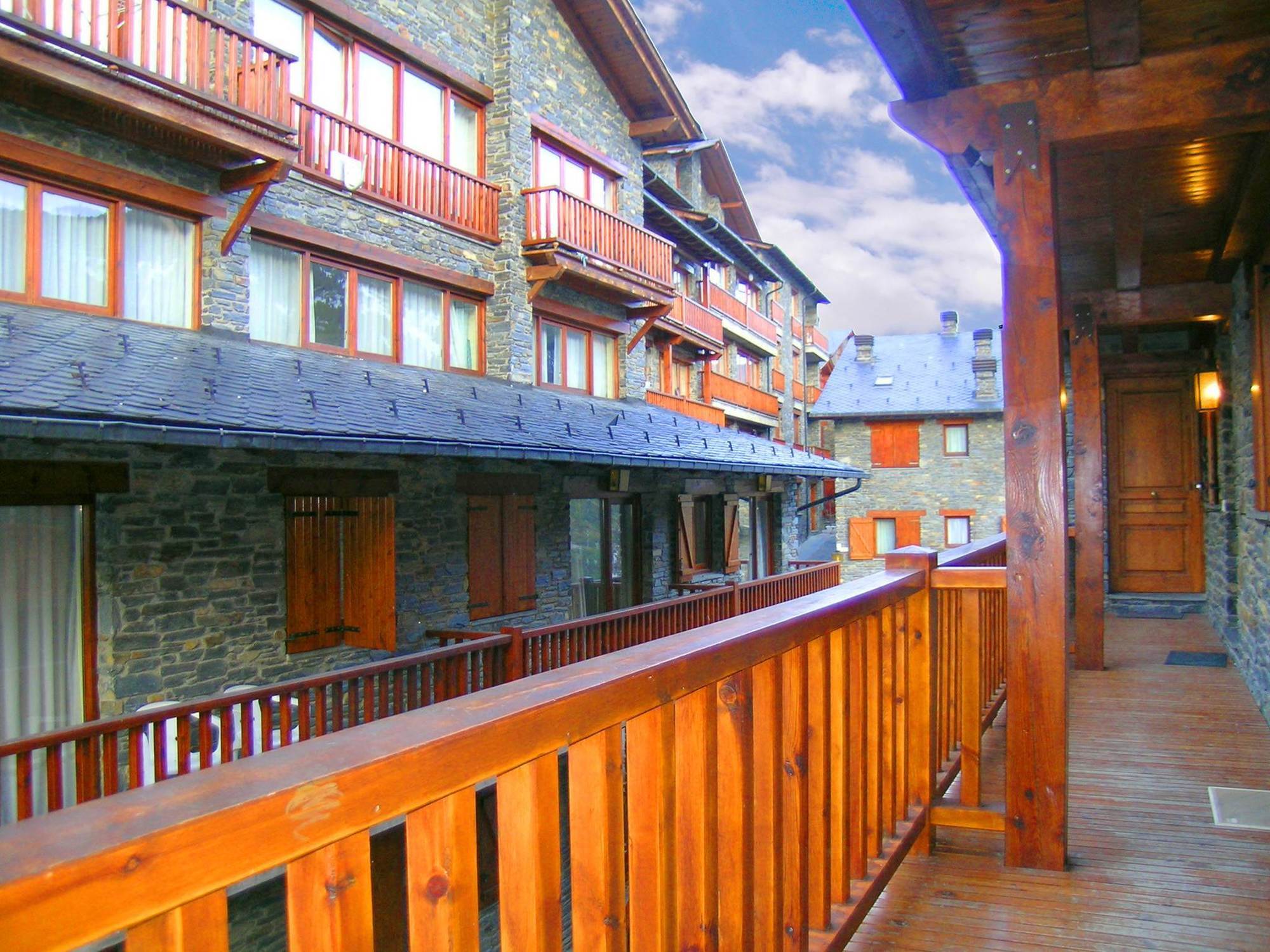 Aparthotel Ona El Tarter Ransol Exterior foto